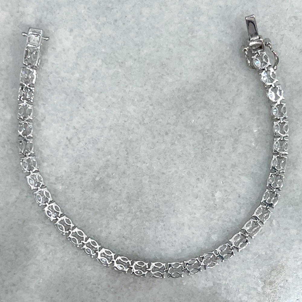 Swarovski Zirconia 7.25” Sterling Silver Tennis Bracelet by J Francis - Picture 14 of 15